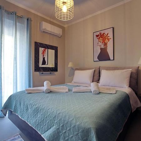 Matoulas Luxury Apartment นาฟปลิโอ ภายนอก รูปภาพ