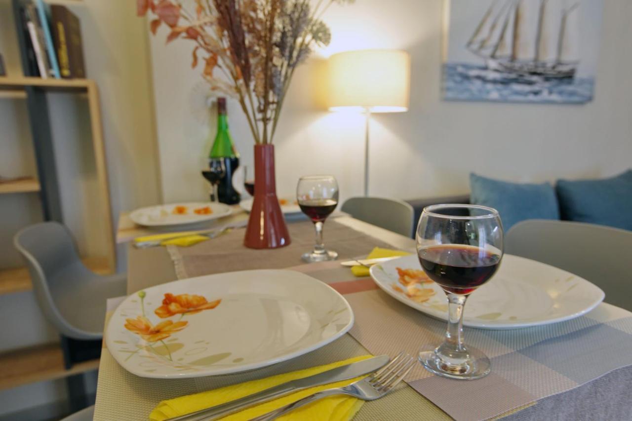 Matoulas Luxury Apartment นาฟปลิโอ ภายนอก รูปภาพ